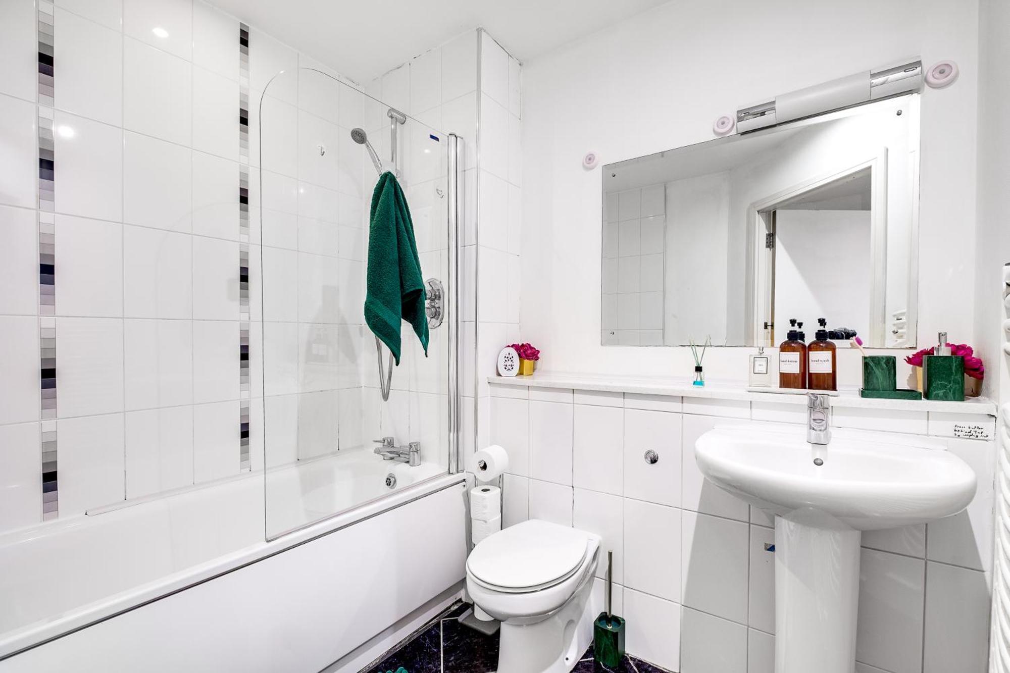 Ultra Stylish 2 Bedroom Apt Centrally Located Birmingham Luaran gambar